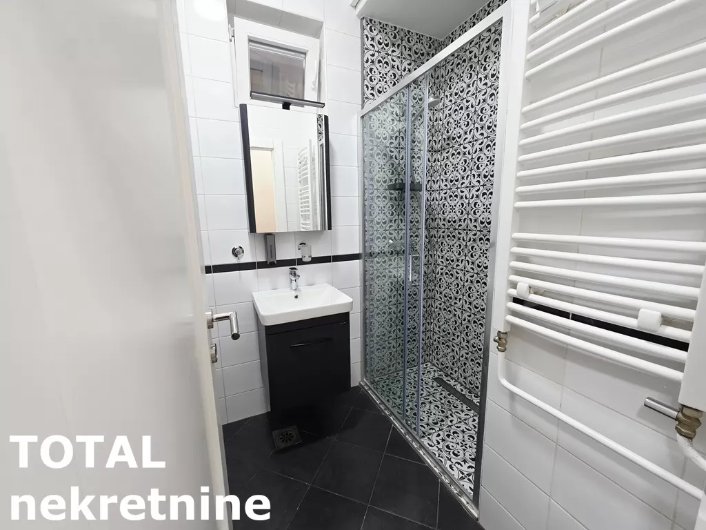 Stan,NOVI SAD,CENTAR,kv: 32.00, € 120000, ID: 1102387 6