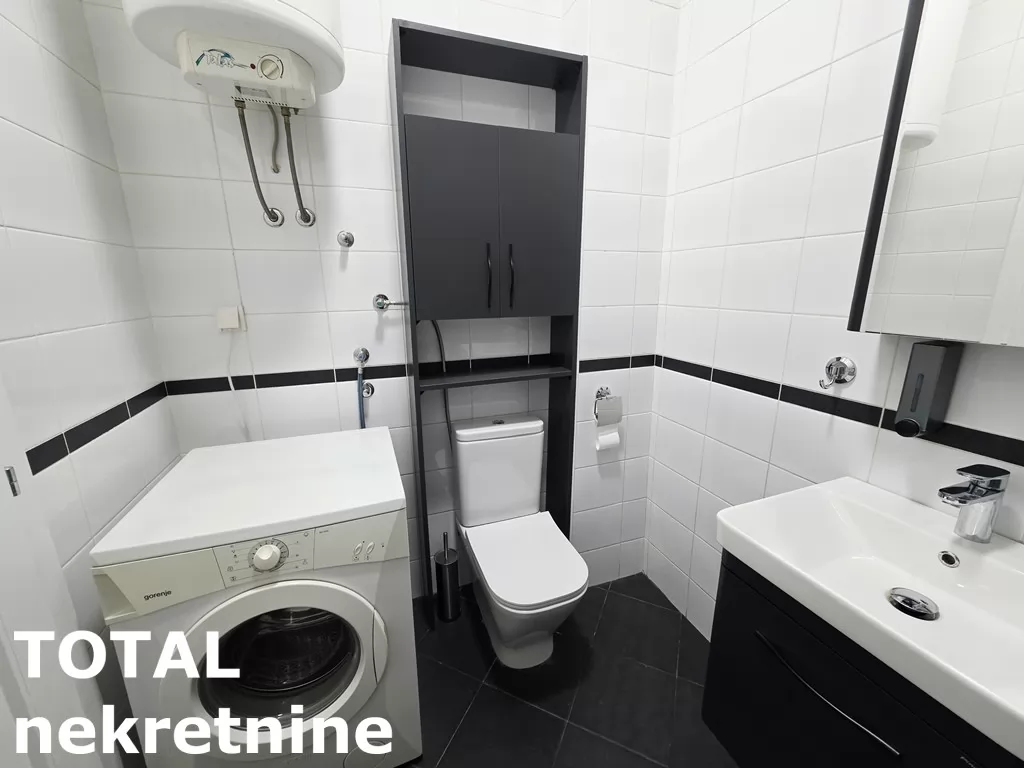 Stan,NOVI SAD,CENTAR,kv: 32.00, € 120000, ID: 1102387 8