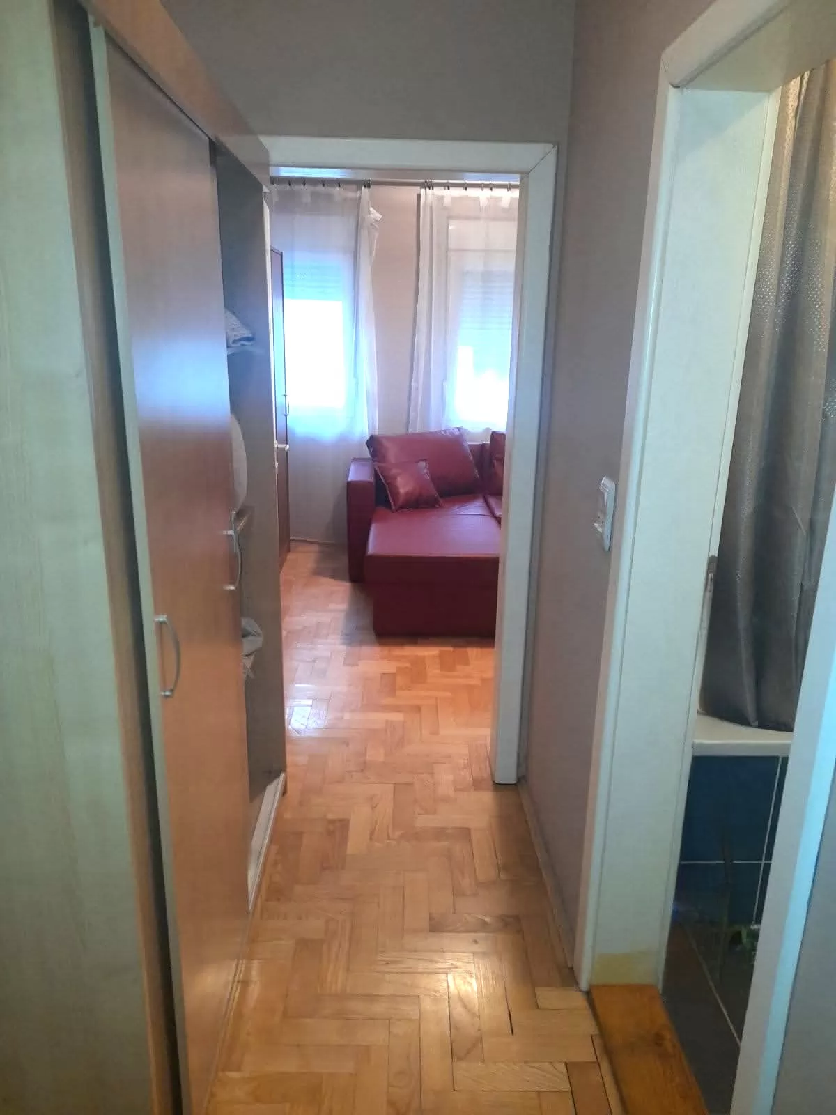 Stan,NOVI SAD,CENTAR,kv: 43, € 400, ID: 9101918 7