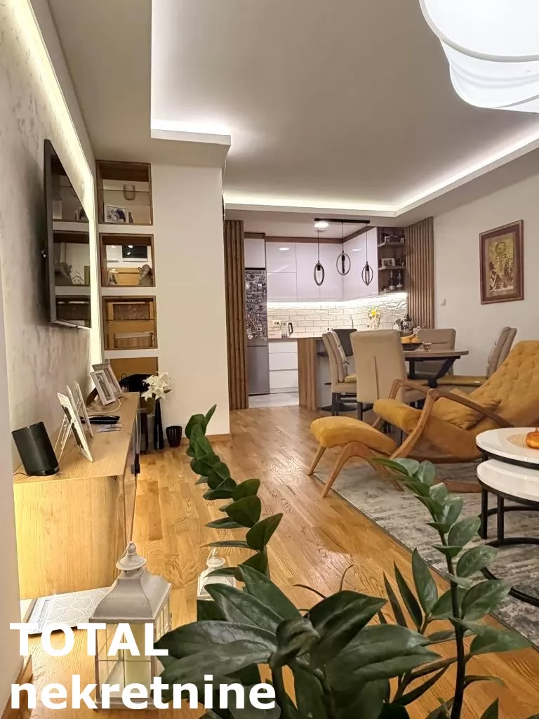 Stan,NOVI SAD,DETELINARA,kv: 67.00, € 234500, ID: 1102201 11