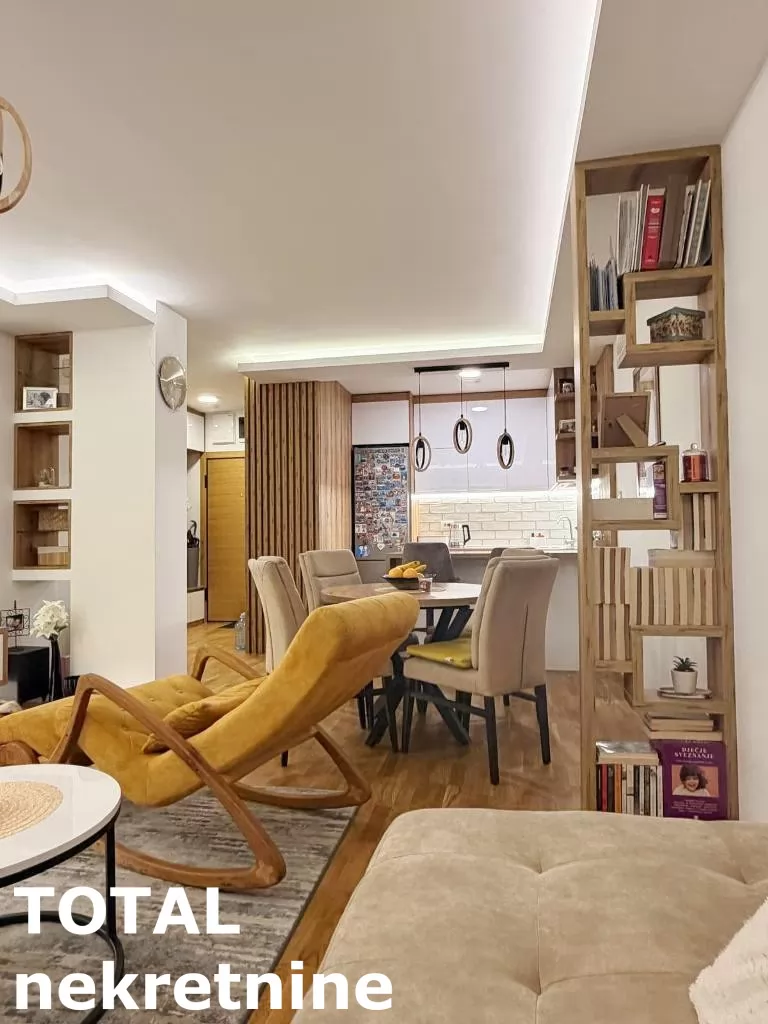 Stan,NOVI SAD,DETELINARA,kv: 67.00, € 234500, ID: 1102201 12