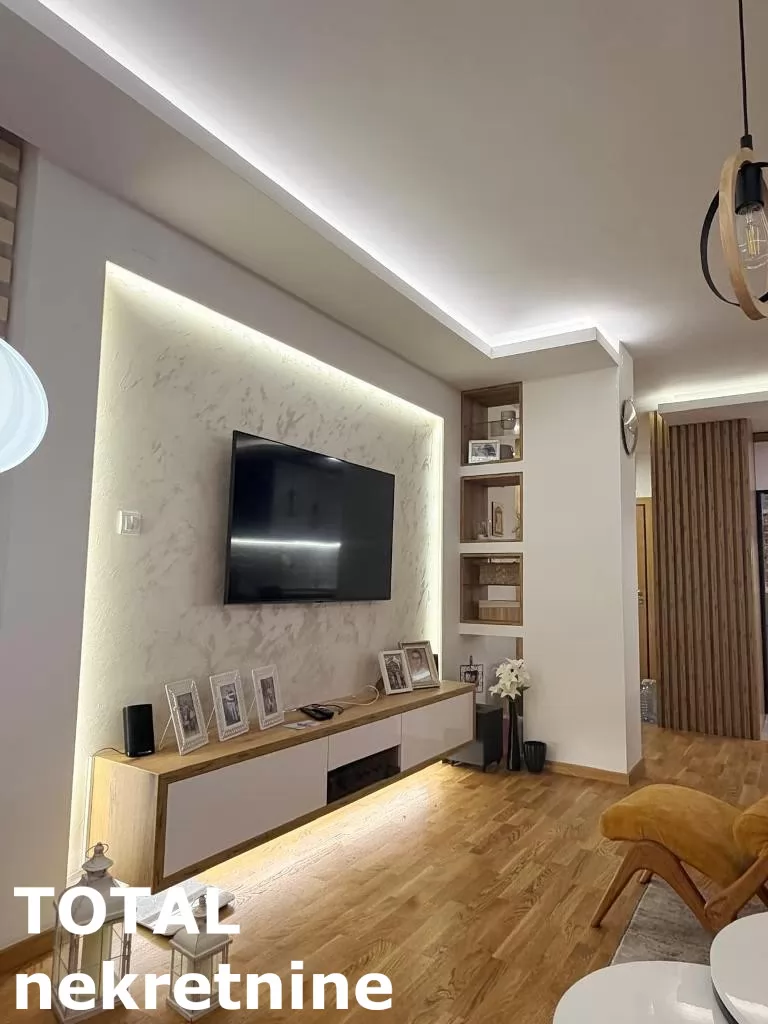 Stan,NOVI SAD,DETELINARA,kv: 67.00, € 234500, ID: 1102201 13