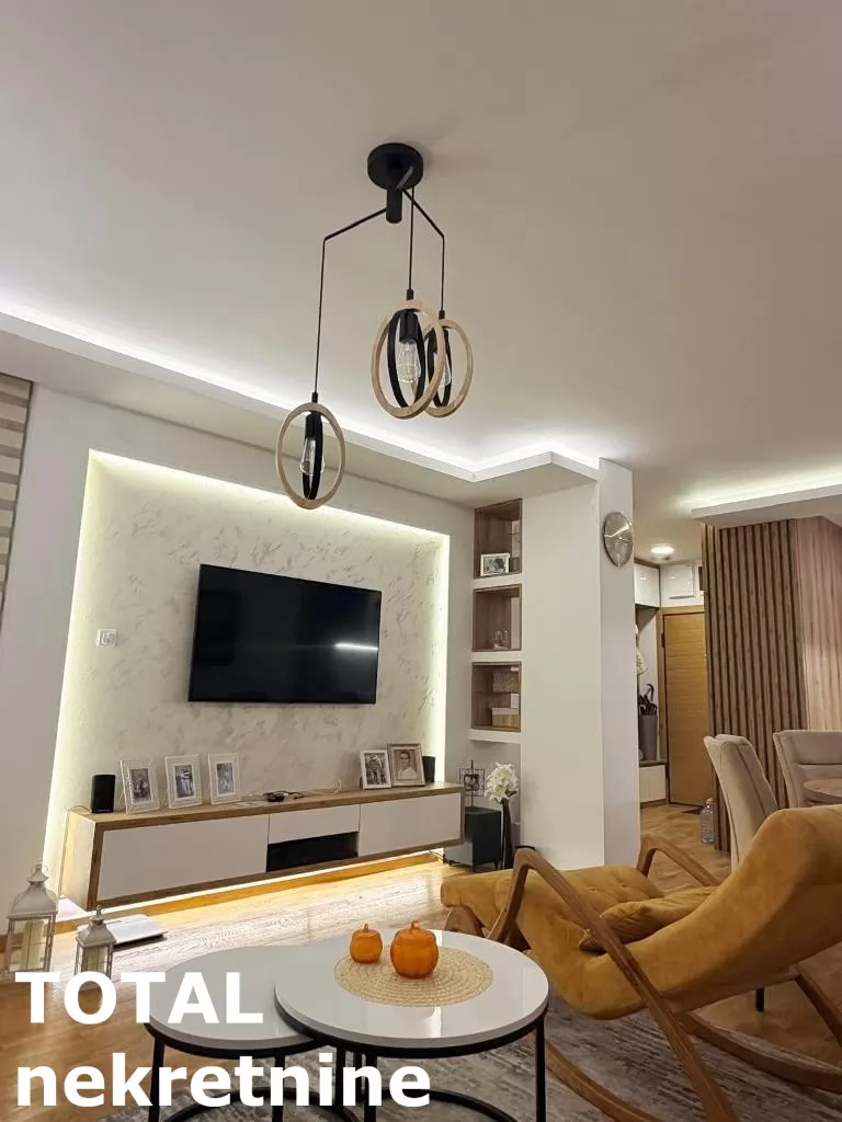 Stan,NOVI SAD,DETELINARA,kv: 67.00, € 234500, ID: 1102201 14