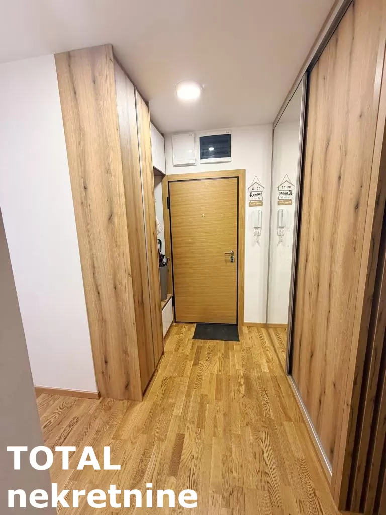 Stan,NOVI SAD,DETELINARA,kv: 67.00, € 234500, ID: 1102201 20