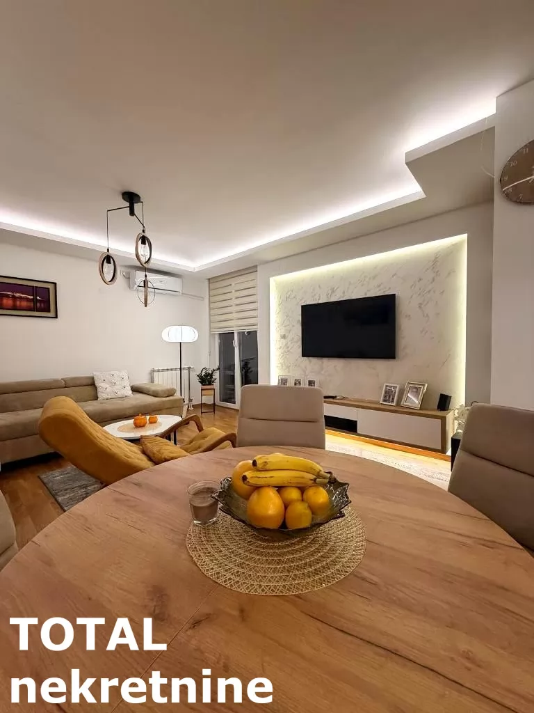 Stan,NOVI SAD,DETELINARA,kv: 67.00, € 234500, ID: 1102201 9