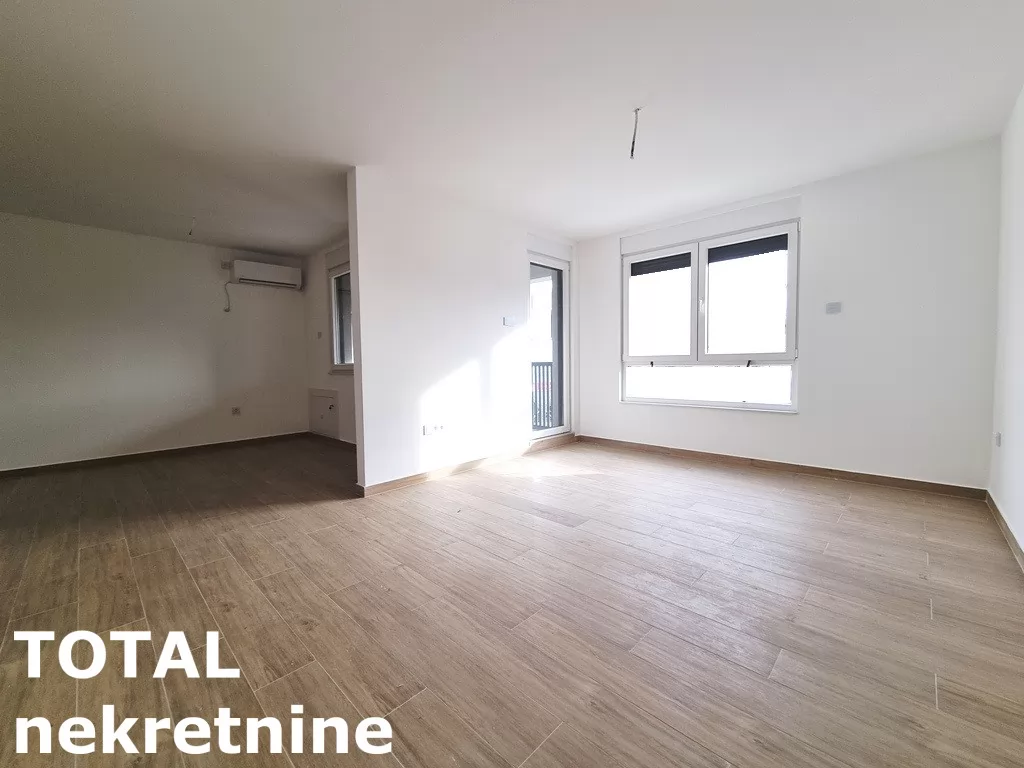 Stan,NOVI SAD,TELEP,kv: 96.00, € 242880, ID: 1102199 3