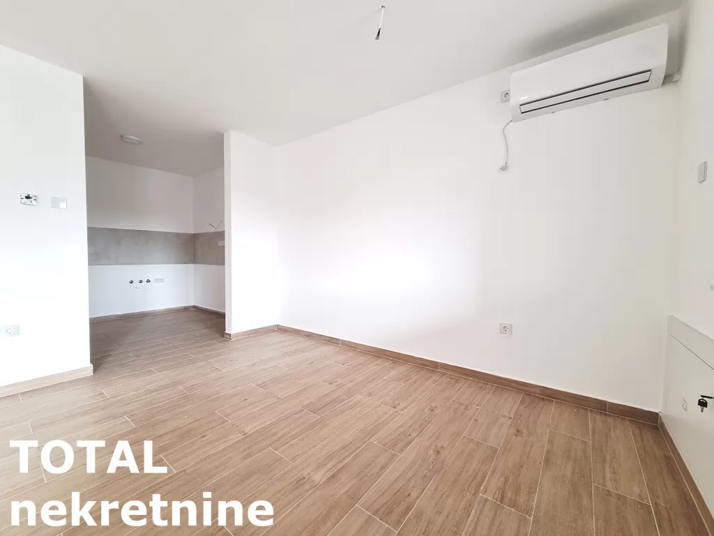 Stan,NOVI SAD,TELEP,kv: 96.00, € 242880, ID: 1102199 5