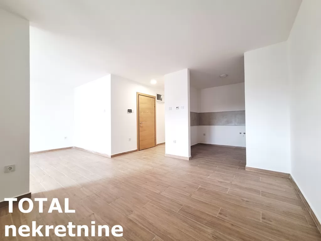 Stan,NOVI SAD,TELEP,kv: 96.00, € 242880, ID: 1102199 6