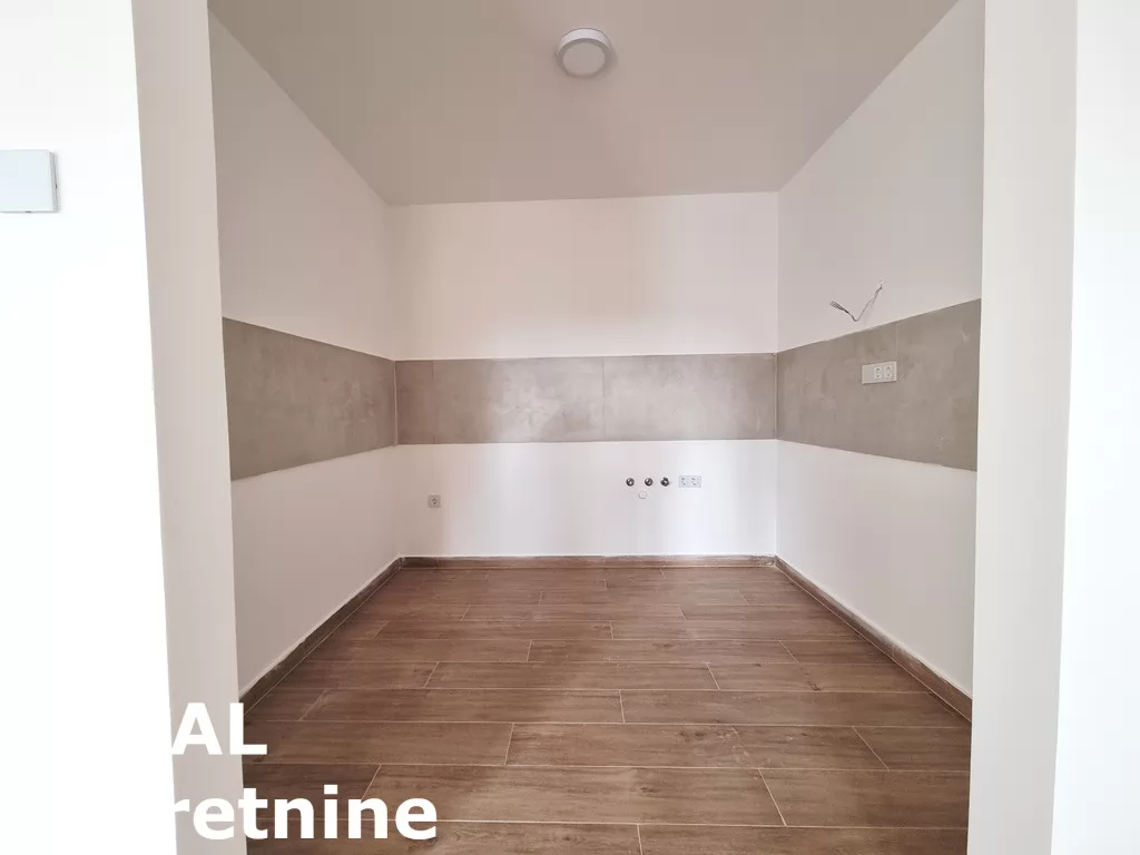 Stan,NOVI SAD,TELEP,kv: 96.00, € 242880, ID: 1102199 7