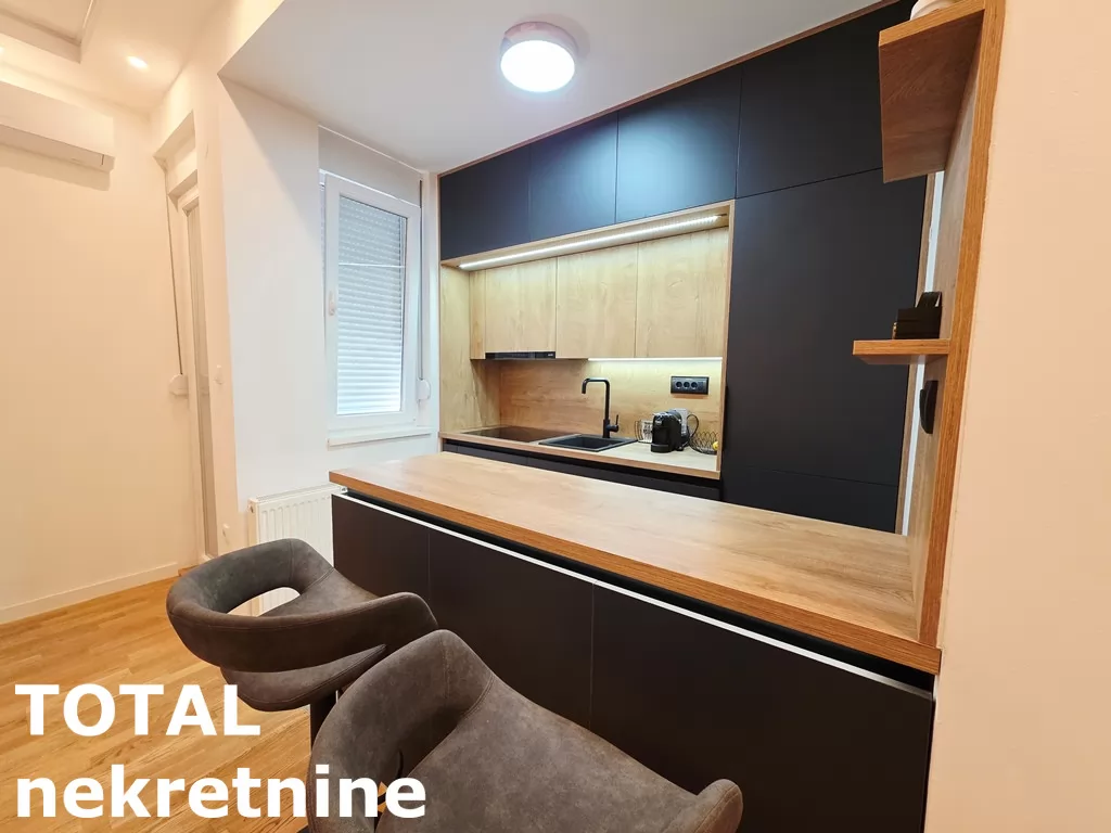 Stan,PETROVARADIN,PETROVARADIN,kv: 42.00, € 121500, ID: 1102227 10