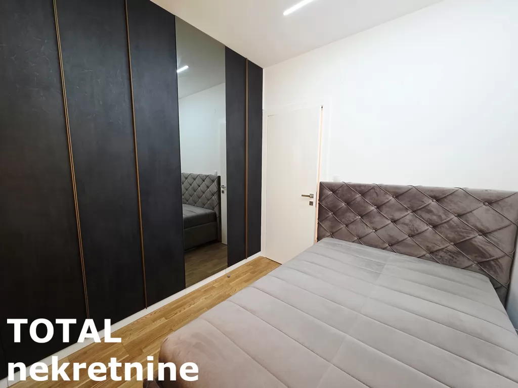 Stan,PETROVARADIN,PETROVARADIN,kv: 42.00, € 121500, ID: 1102227 13