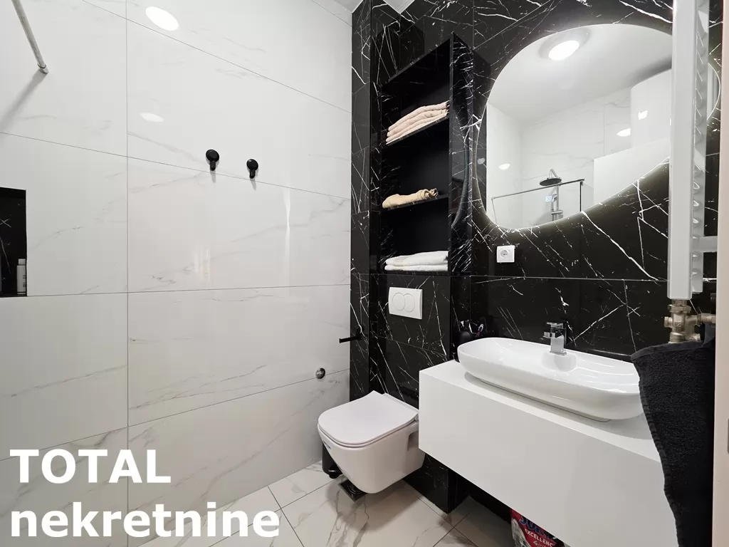 Stan,PETROVARADIN,PETROVARADIN,kv: 42.00, € 121500, ID: 1102227 14