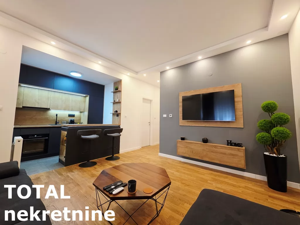 Stan,PETROVARADIN,PETROVARADIN,kv: 42.00, € 121500, ID: 1102227 2