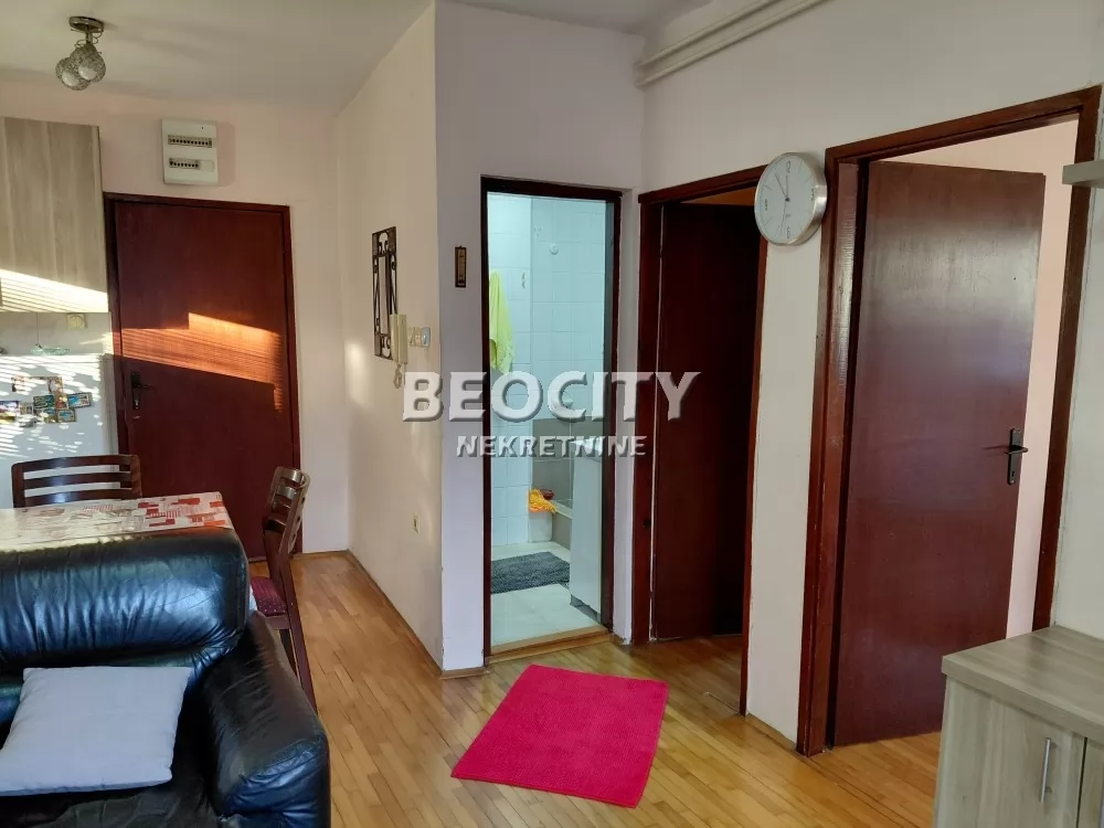 Trosoban stan, 53 m2, Petlovo brdo, Đuje i Dragoljuba ID: 129041 5