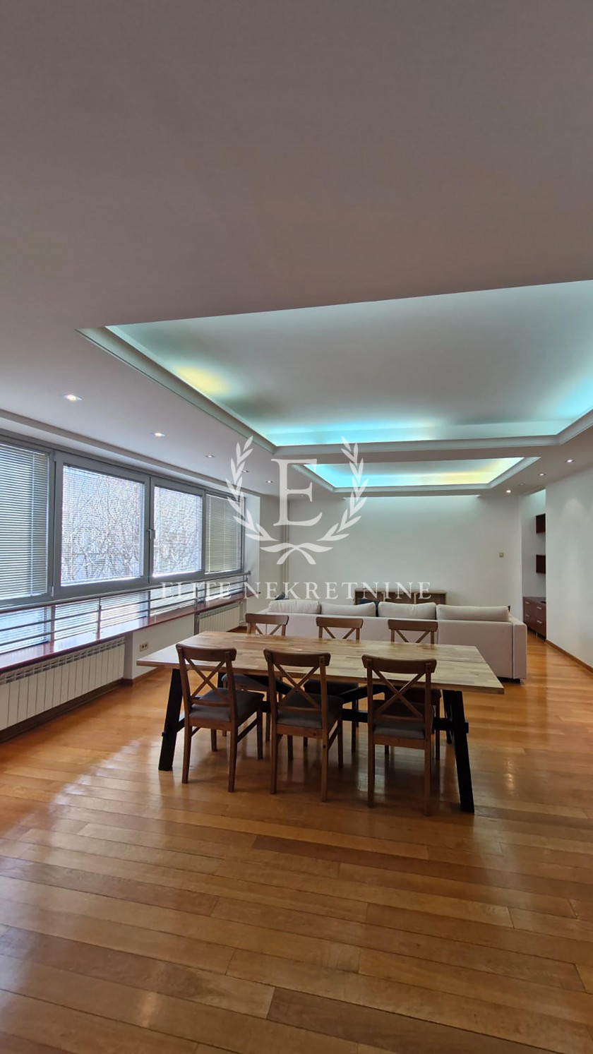 Izdavanje Luksuzni stanovi na Vračaru   garaža  novogradnja 3