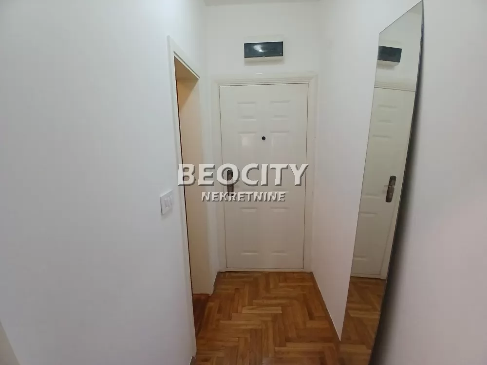 Jednosoban stan, 24 m2, Grbavica, Bulevar Cara Lazara ID: 119118 9