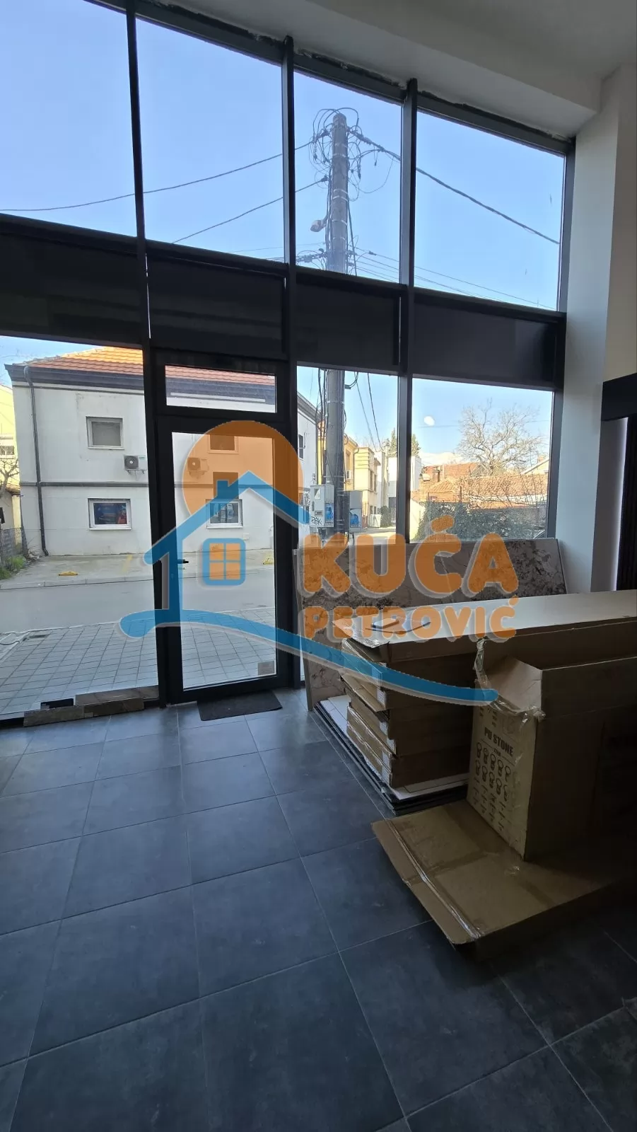 Lokal, 44 m2, Centar, Prešernova ID: i-016009 4