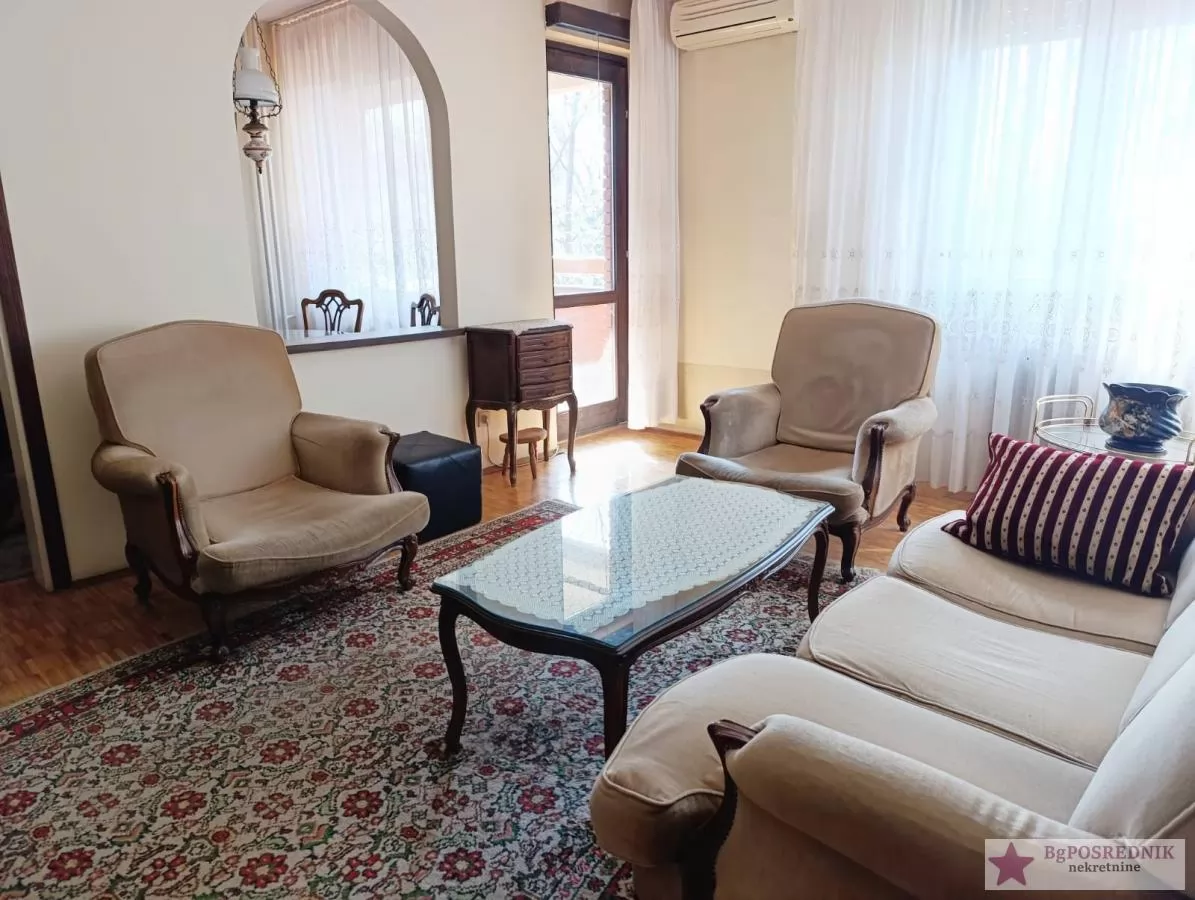 Palilula, Višnjička banja, Višnjički venac, 85m2 1