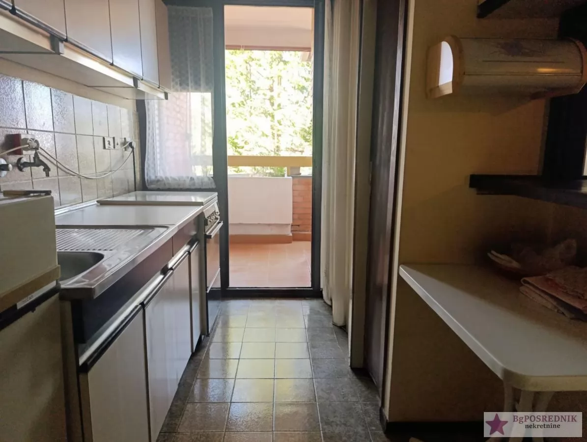 Palilula, Višnjička banja, Višnjički venac, 85m2 14