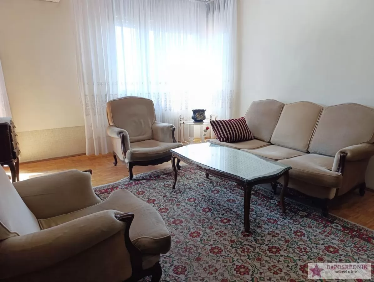 Palilula, Višnjička banja, Višnjički venac, 85m2 3