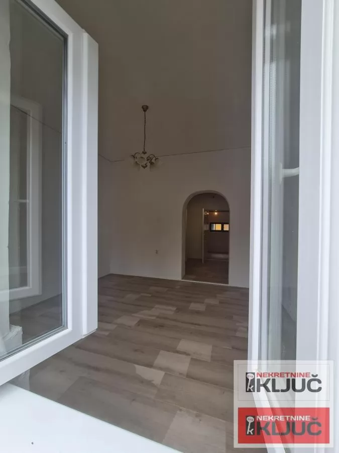 PODBARA, 28m2+9m2, Dvosoban, Prizemlje 13