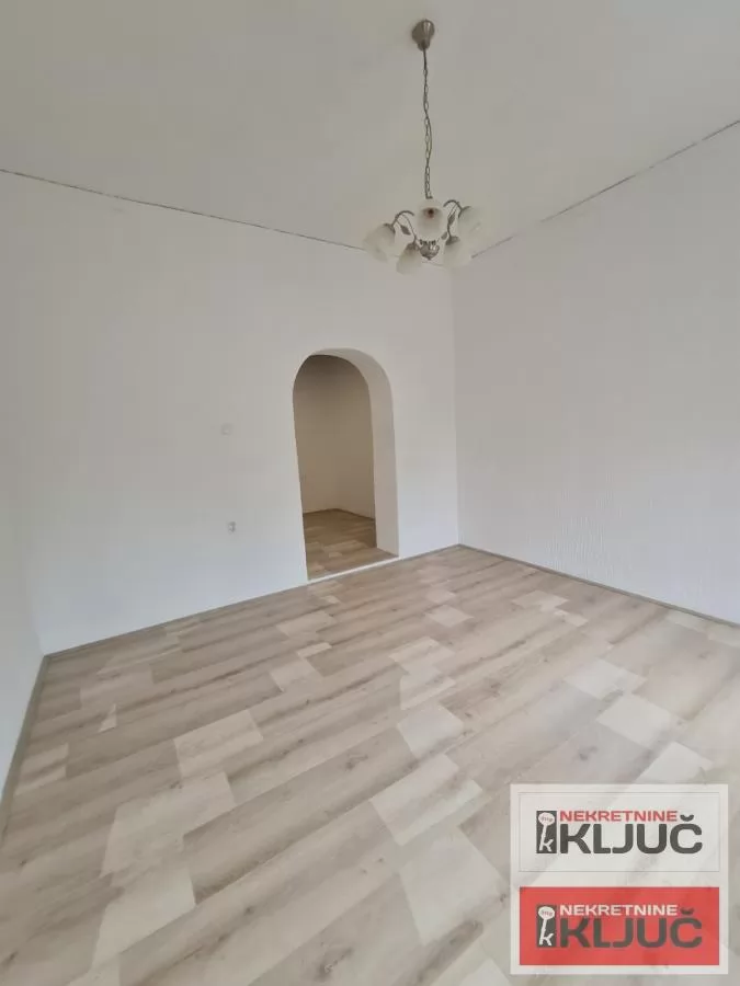 PODBARA, 28m2+9m2, Dvosoban, Prizemlje 14