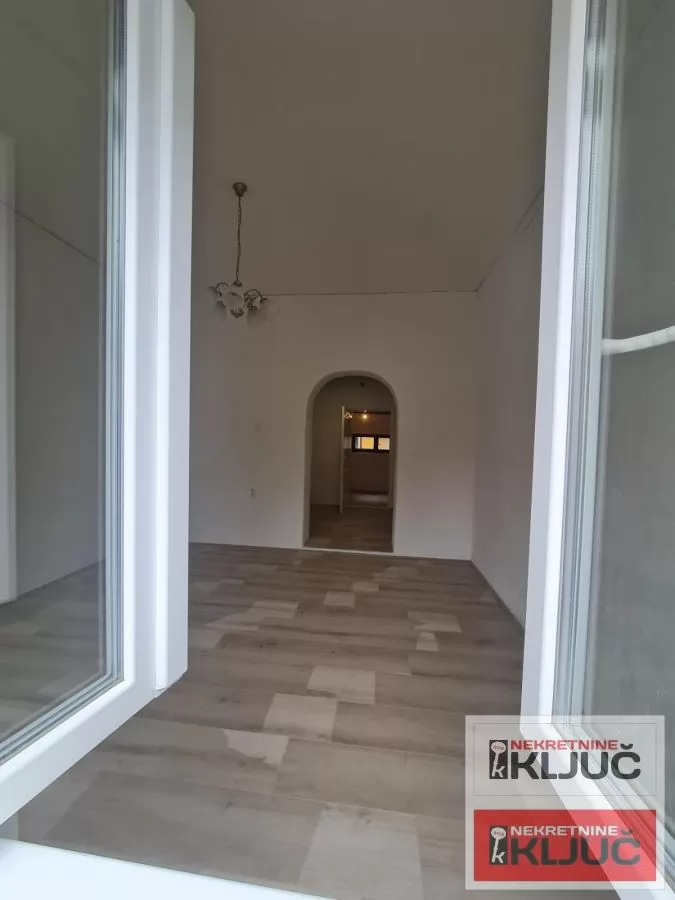 PODBARA, 28m2+9m2, Dvosoban, Prizemlje 16