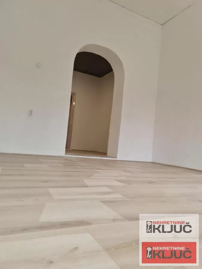 PODBARA, 28m2+9m2, Dvosoban, Prizemlje 9