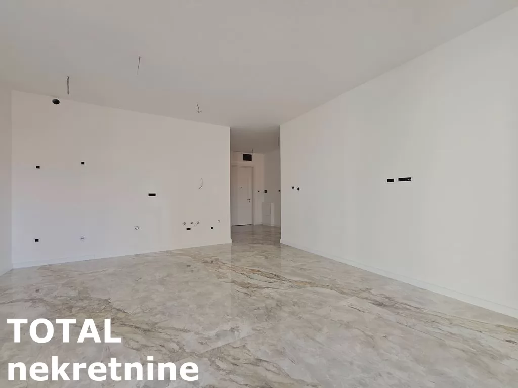 Poslovni prostori,NOVI SAD,CENTAR,kv: 61.00, € 915, ID: 9189895 2