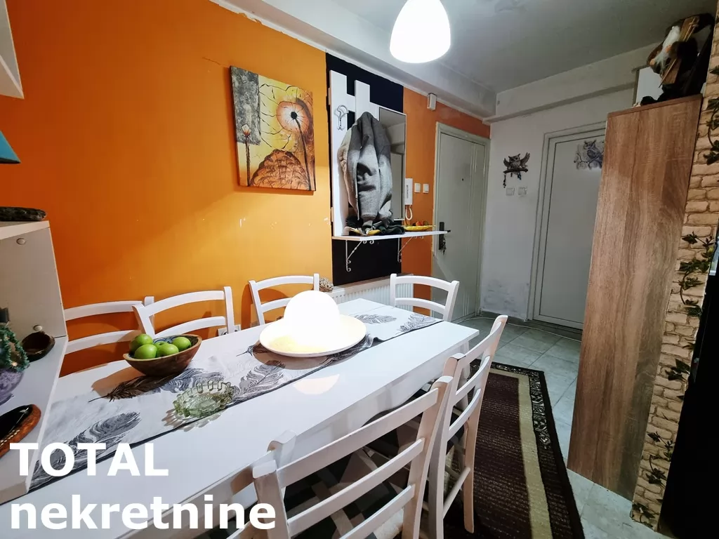 Stan,NOVI SAD,BULEVAR,kv: 54.00, € 125000, ID: 1102057 3