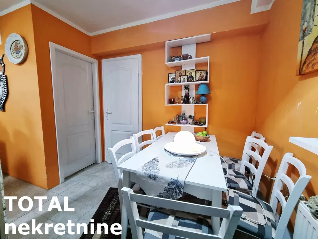 Stan,NOVI SAD,BULEVAR,kv: 54.00, € 125000, ID: 1102057 4