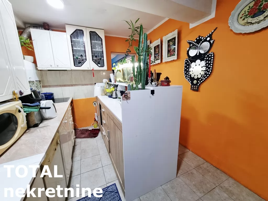 Stan,NOVI SAD,BULEVAR,kv: 54.00, € 125000, ID: 1102057 5