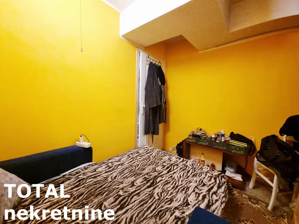 Stan,NOVI SAD,BULEVAR,kv: 54.00, € 125000, ID: 1102057 9