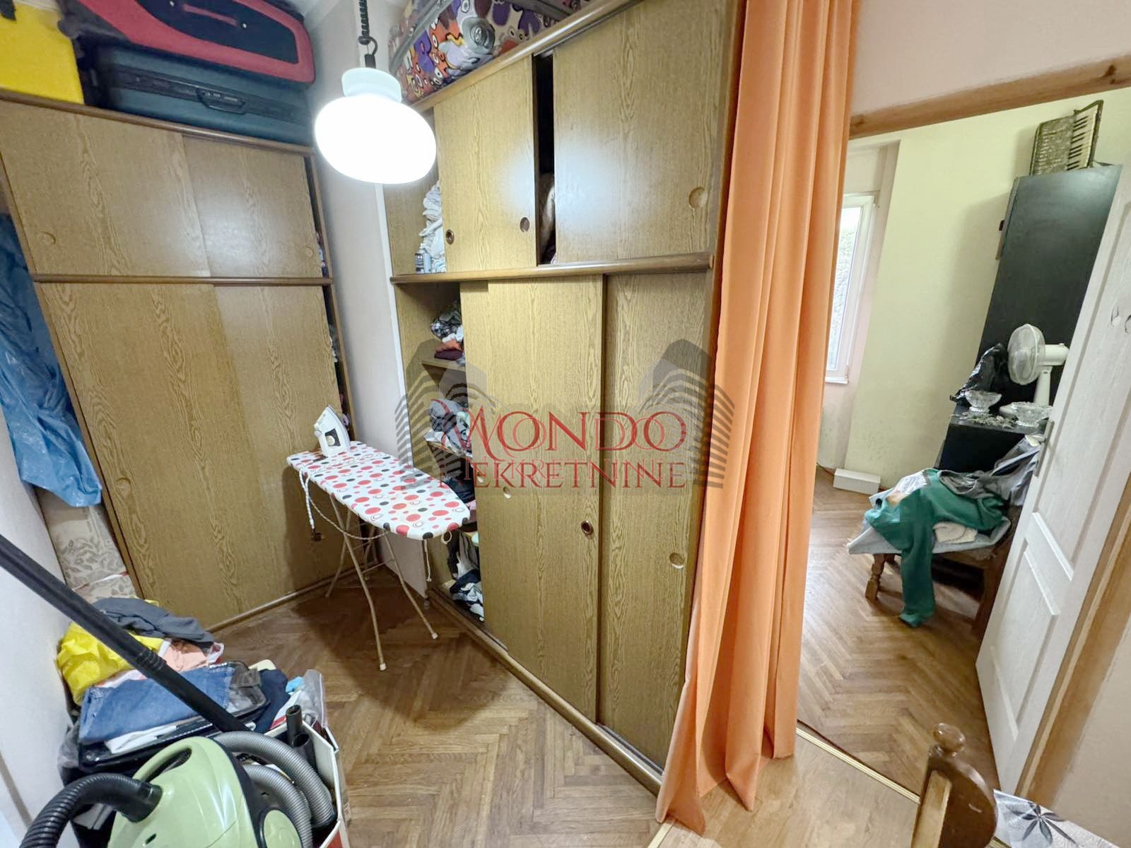 Dvoiposoban stan u blizini parka Cair i OS Ucitelj Tasa 6