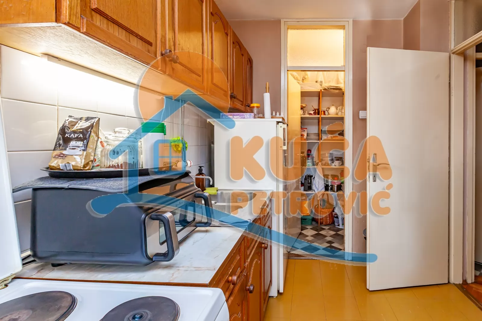 Dvosoban stan, 70 m2, Park Svetog Save, Pariske komune ID: p-016016 1