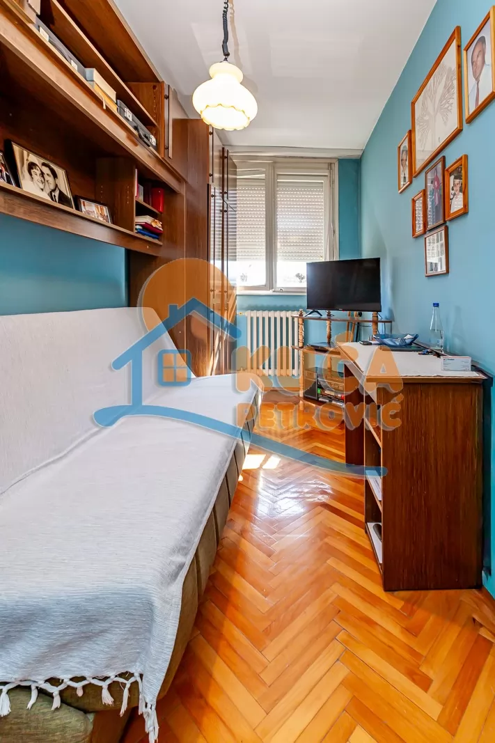 Dvosoban stan, 70 m2, Park Svetog Save, Pariske komune ID: p-016016 20