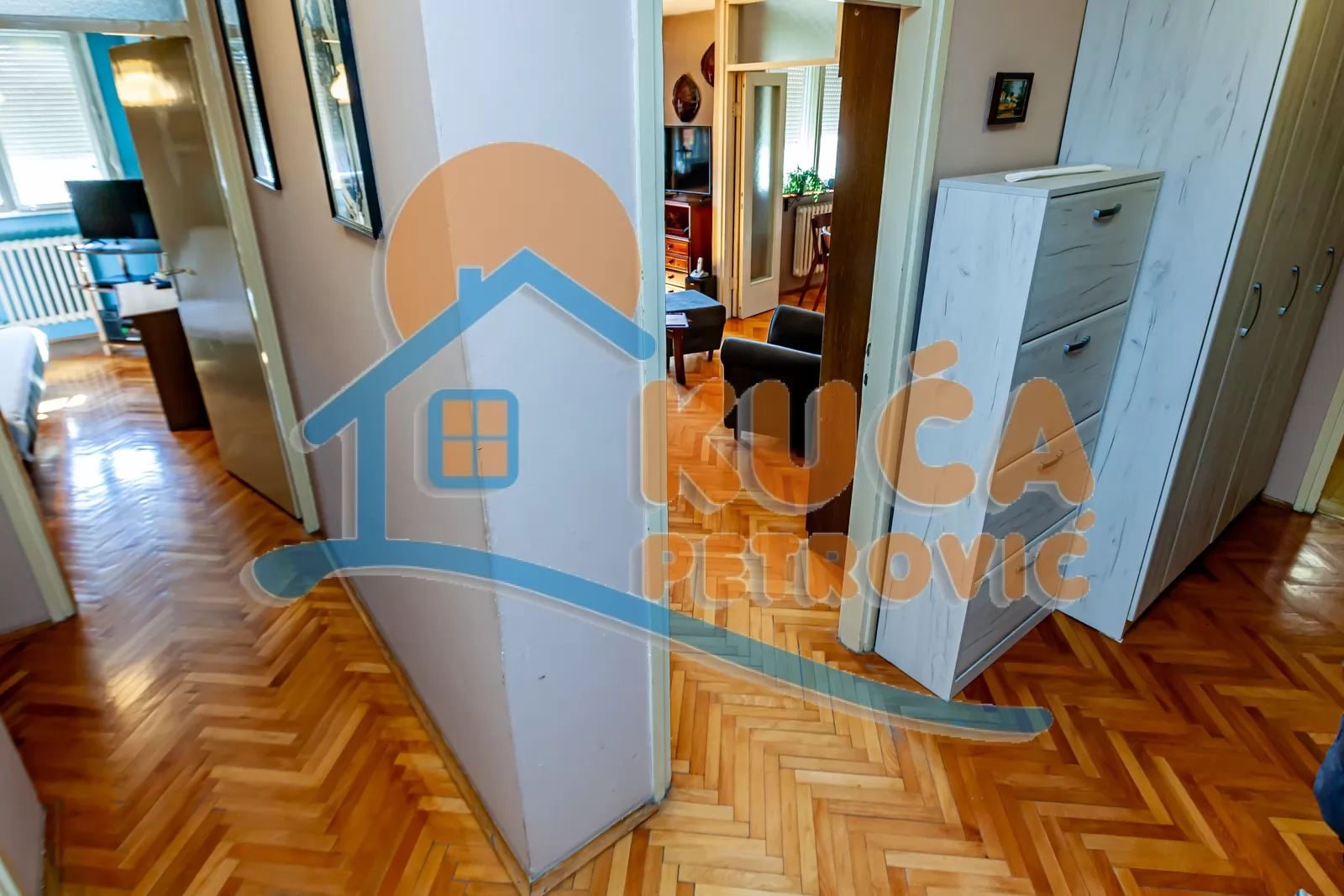 Dvosoban stan, 70 m2, Park Svetog Save, Pariske komune ID: p-016016 5