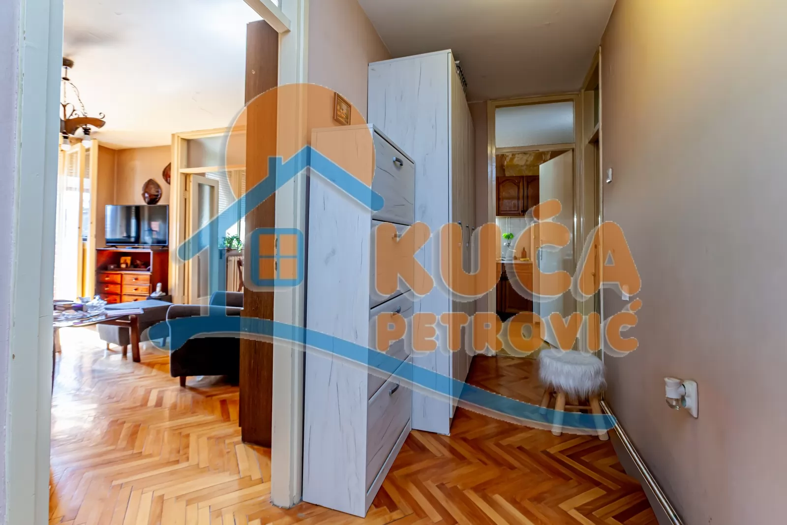 Dvosoban stan, 70 m2, Park Svetog Save, Pariske komune ID: p-016016 6