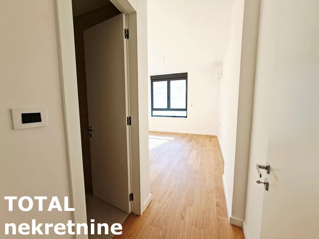 Poslovni prostori,NOVI SAD,CENTAR,kv: 112.00, € 1680, ID: 9189892 14