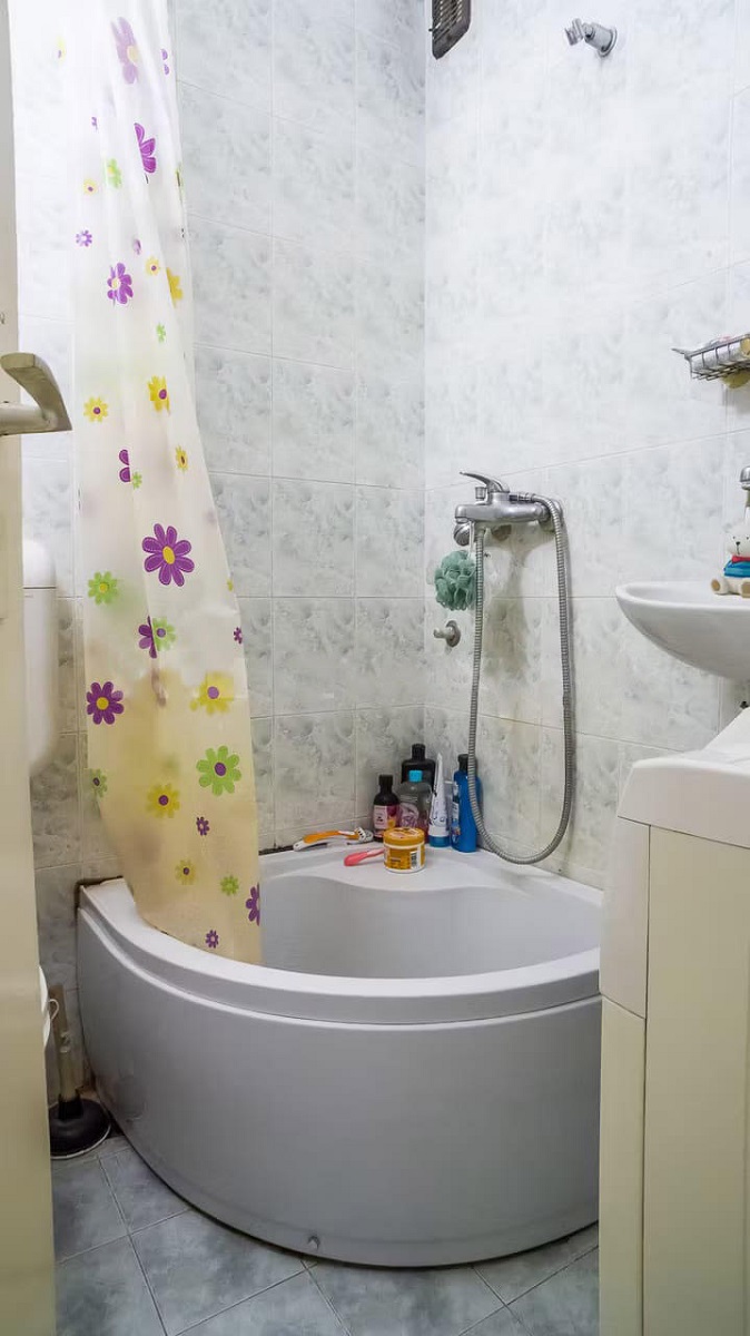 Ljermontova  Šumice  funkcionalan 1 0 stan  25m2 4