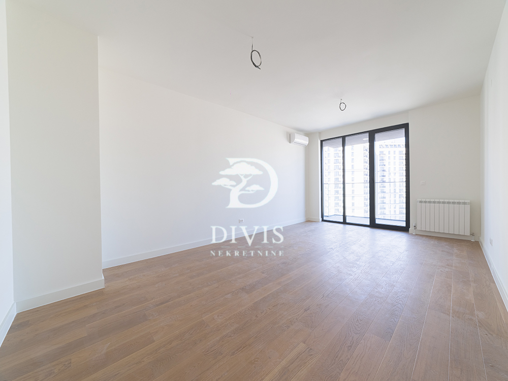 Prodaje se četvorosoban stan u kompleksu Beograd na vodi  111m2 1