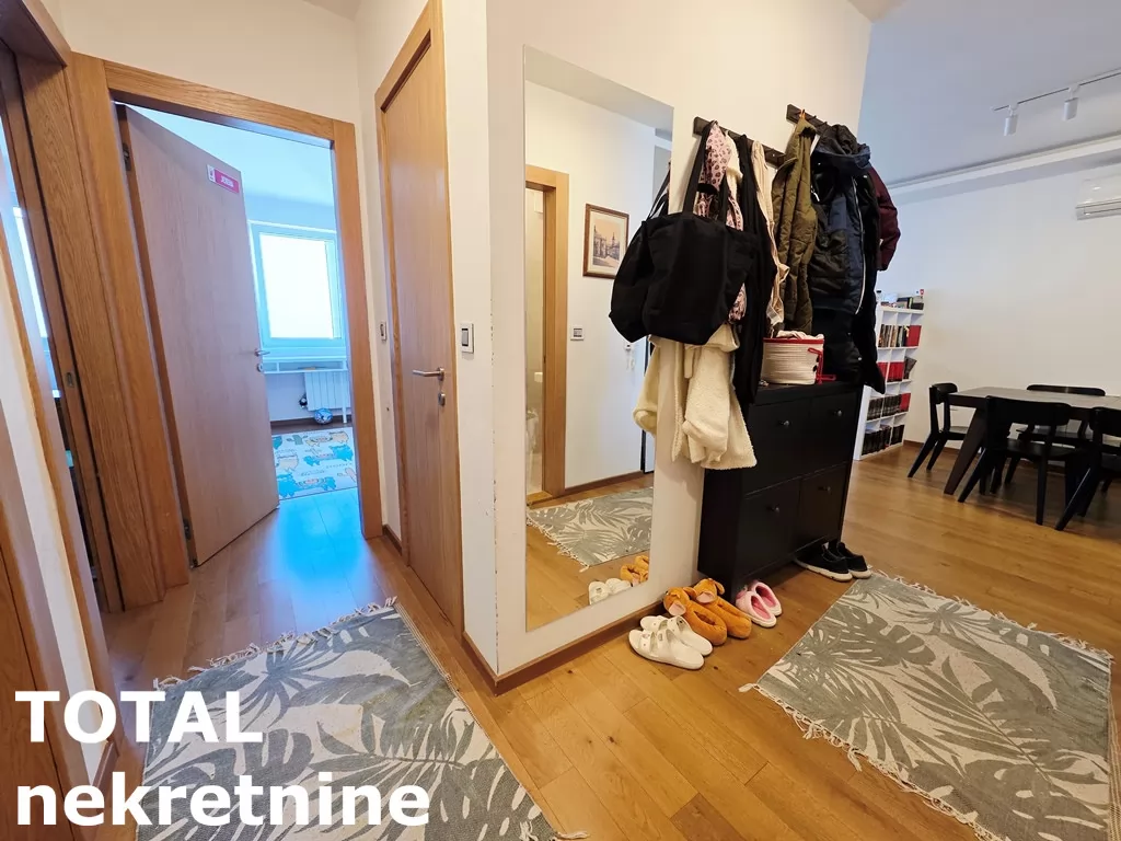 Stan,NOVI SAD,BULEVAR EVROPE,kv: 65.00, € 190000, ID: 1102402 9