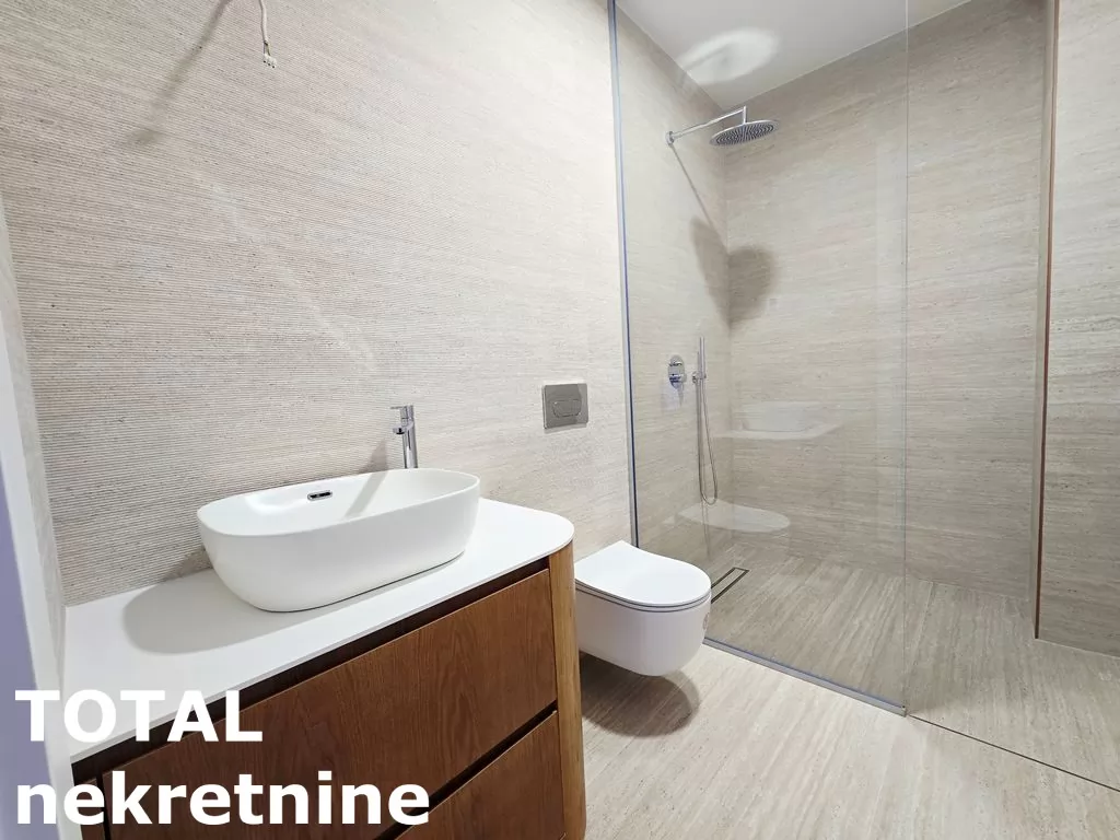 Stan,NOVI SAD,CENTAR,kv: 107.00, € 529000, ID: 1102409 12