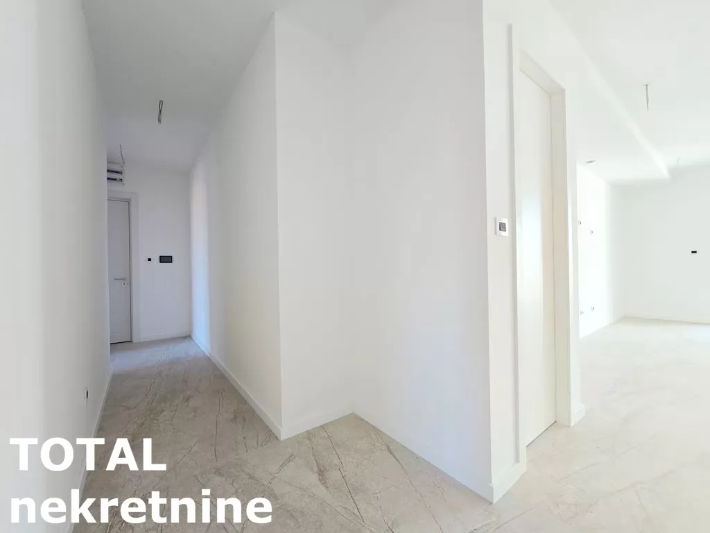 Stan,NOVI SAD,CENTAR,kv: 107.00, € 529000, ID: 1102409 6