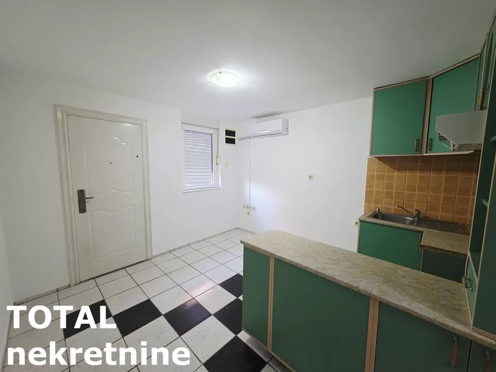 Stan,NOVI SAD,NOVA DETELINARA,kv: 56.00, € 130000, ID: 1102400 1