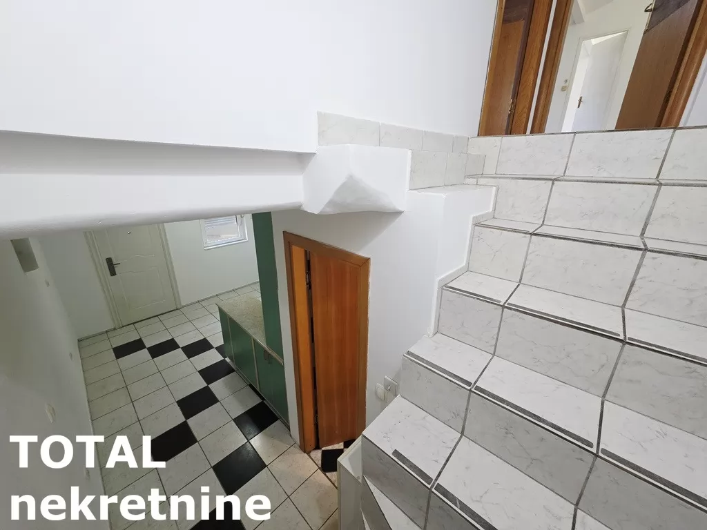 Stan,NOVI SAD,NOVA DETELINARA,kv: 56.00, € 130000, ID: 1102400 4