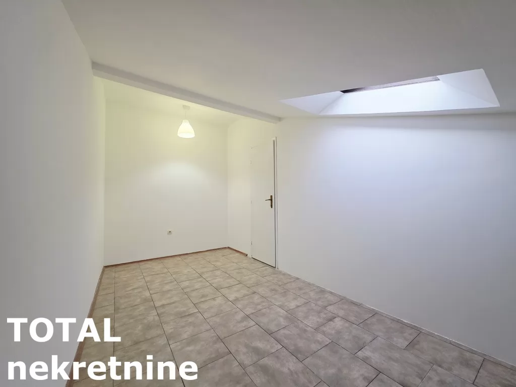 Stan,NOVI SAD,NOVA DETELINARA,kv: 56.00, € 130000, ID: 1102400 6