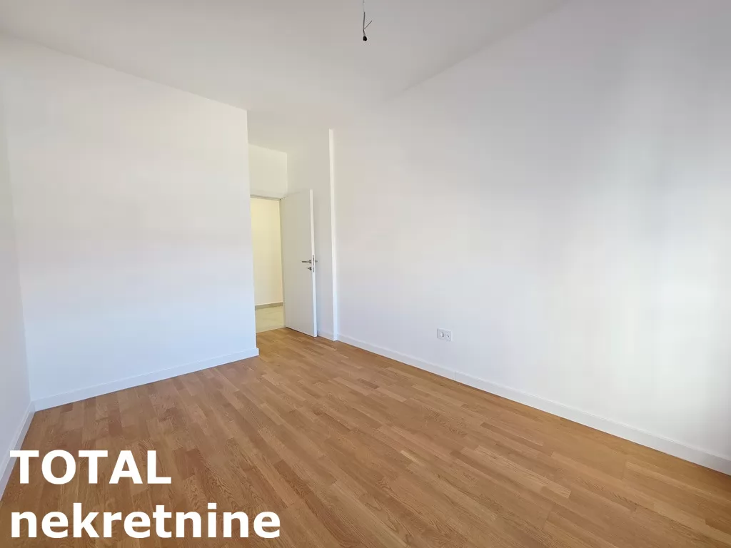 Stan,NOVI SAD,NOVO NASELJE - ŠARENGRAD,kv: 55.00, € 154000, ID: 1101999 11