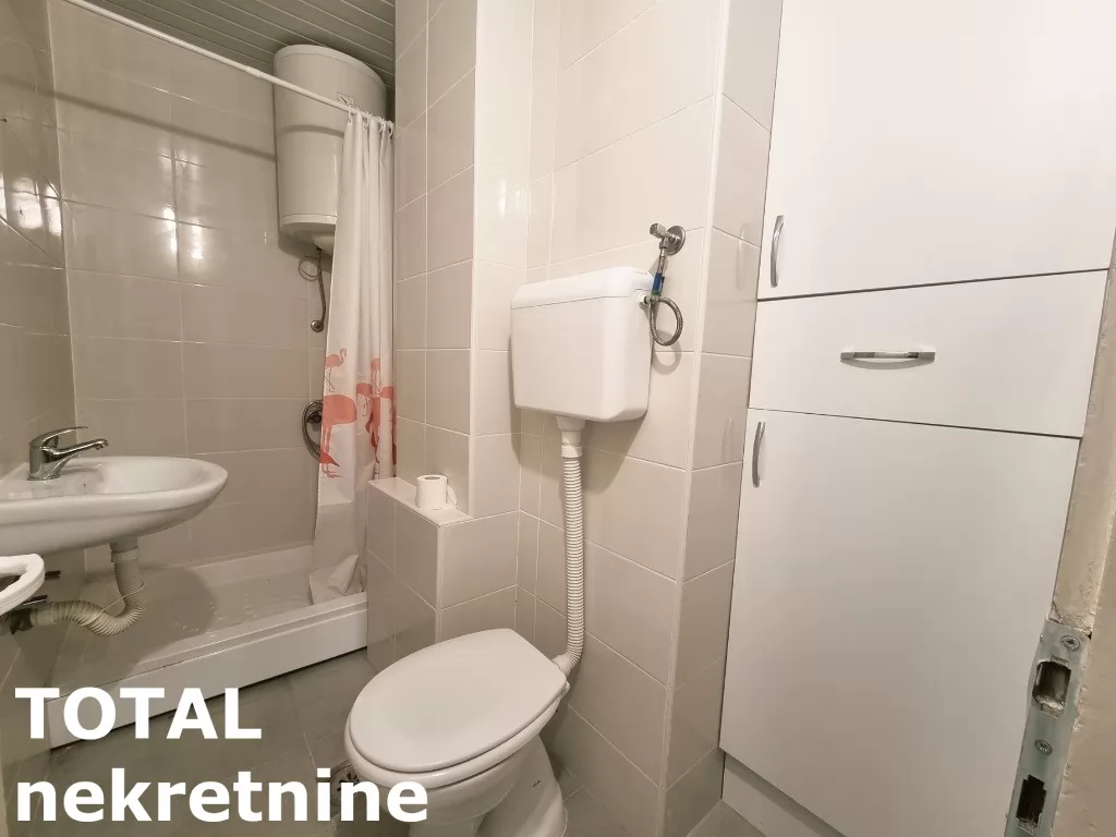 Stan,NOVI SAD,PODBARA,kv: 29.00, € 70000, ID: 1101712 12