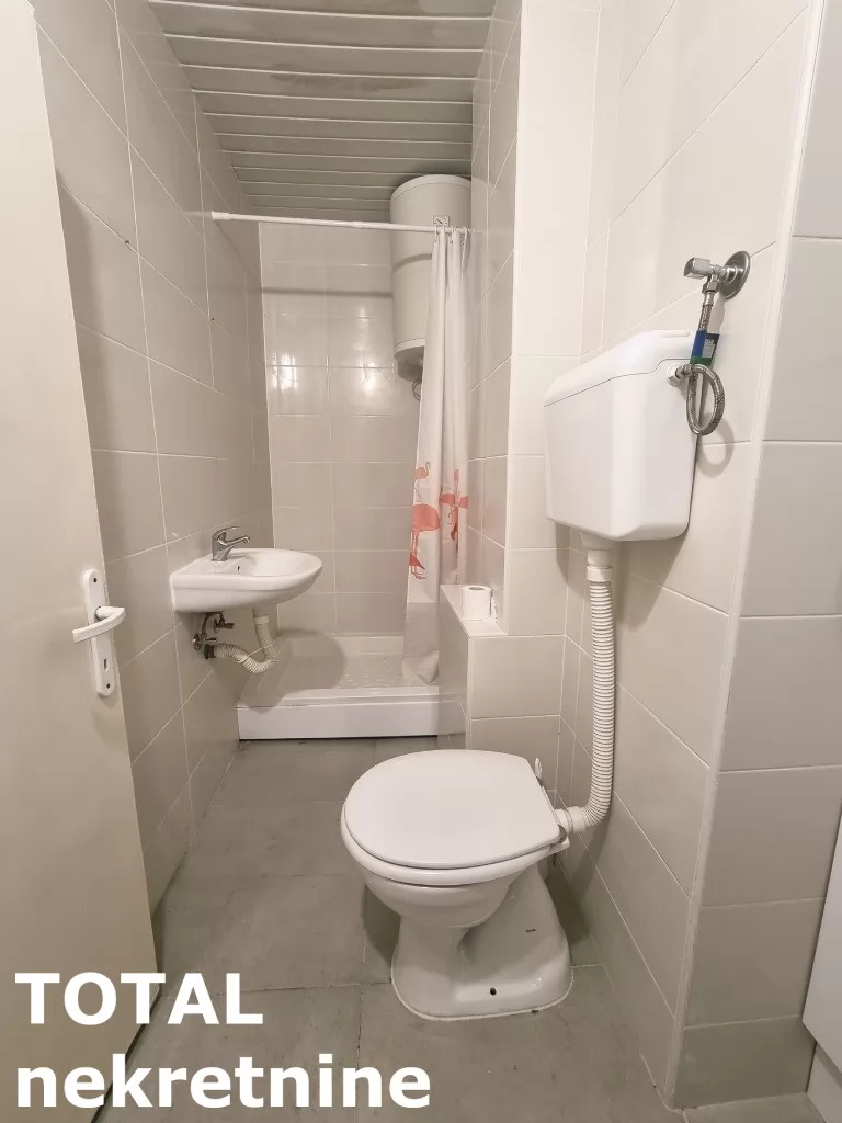 Stan,NOVI SAD,PODBARA,kv: 29.00, € 70000, ID: 1101712 13